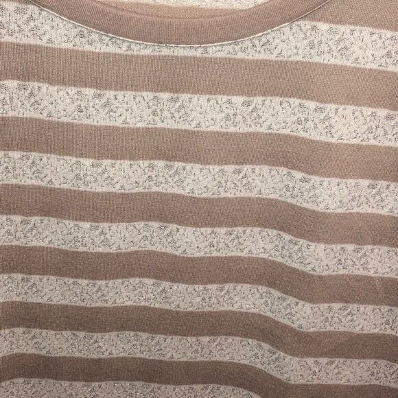 Express Woman’s Long-sleeved Tee - Picture 3 of 5